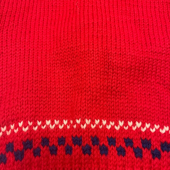 Hand Made Knitted Baby Red Sweater with Beanie Sz 24M - Photos for measurements - Picture 10 of 11